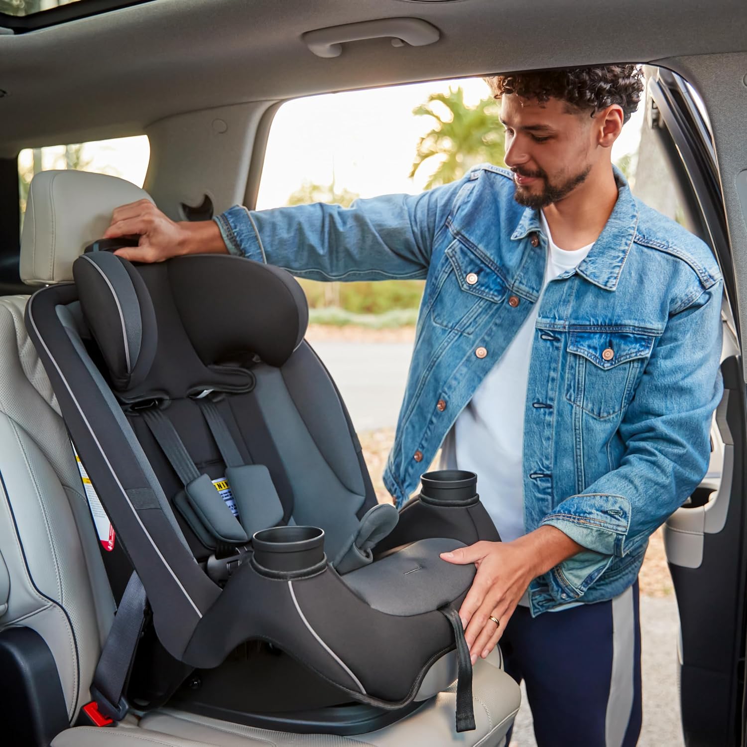 Grow and Go All-in-One Convertible Car Seat, Rear Facing, 5-40 lbs, Forward Facing (30–65 lbs), High Back Booster Seat 40-100 pounds